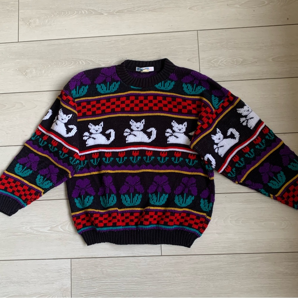 Vintage Cat With Flowers Sweater S-M